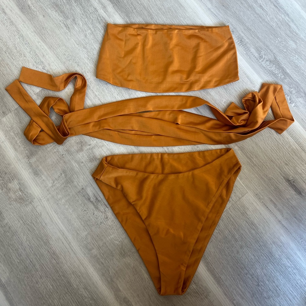 BRAND NEW WRAP BIKINI
